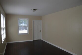 803 Acosta St in Jacksonville, FL - Building Photo - Building Photo
