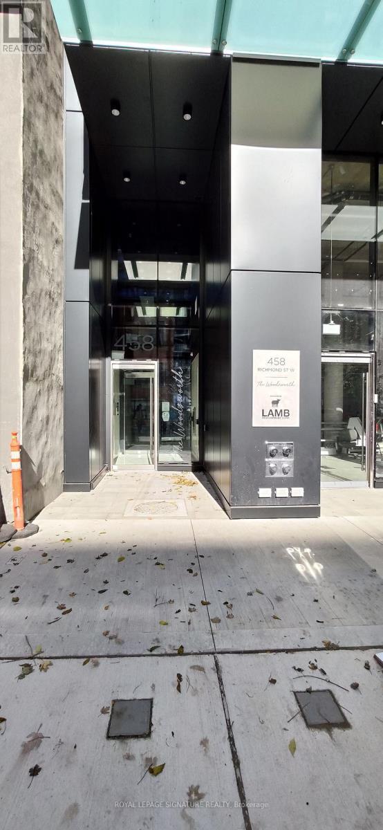 458-458 Richmond St W in Toronto, ON - Building Photo - Building Photo