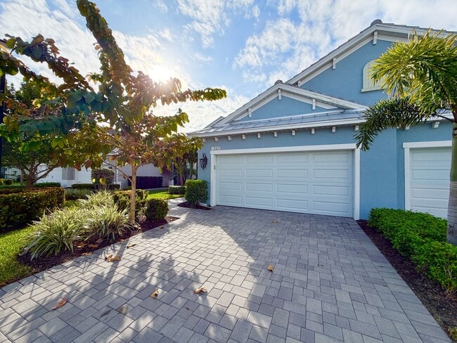 property at 2425 Ariane Dr