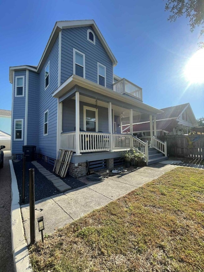 property at 3519 Avenue P 1/2