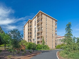 Hoskins Midrise in Stanford, CA - Building Photo
