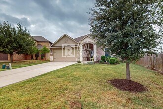 10 Kramer Ct in Sanger, TX - Building Photo - Building Photo