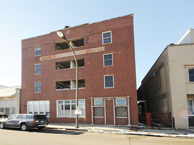 1830 Ridge Ave in Evanston, IL - Building Photo