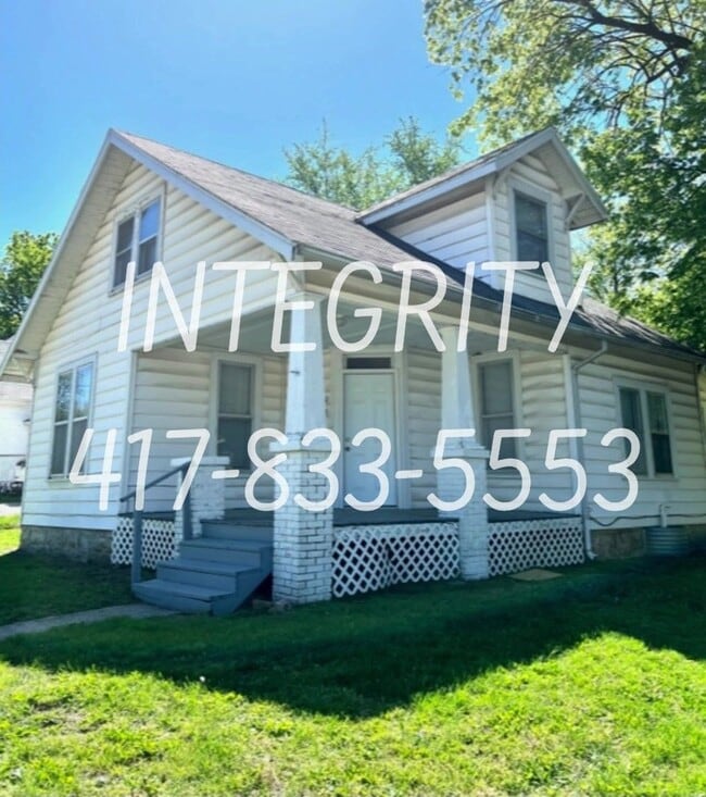 property at 1130 W Atlantic St