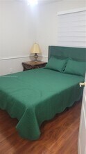 17926 SW 144th Ct in Miami, FL - Building Photo - Building Photo