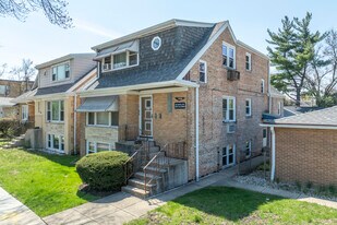 5840 N Nagle Ave in Chicago, IL - Building Photo