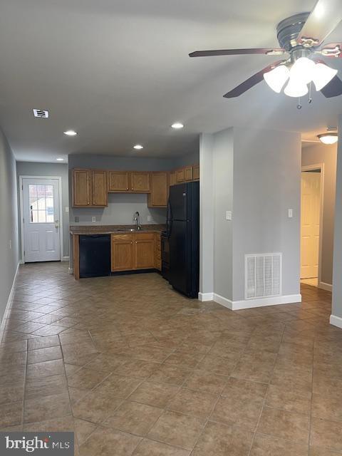 604 Green Tree Ln in Bear, DE - Building Photo - Building Photo