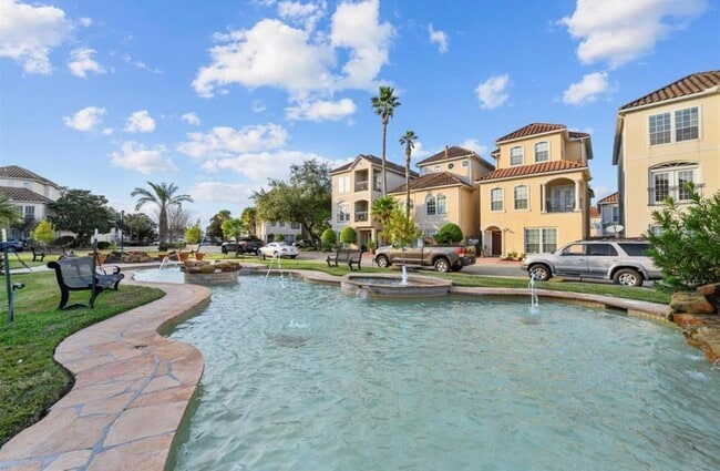 property at 7150 Windwater Pkwy N