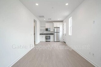 28818 1/2 Saddle Cir in Castaic, CA - Building Photo - Building Photo