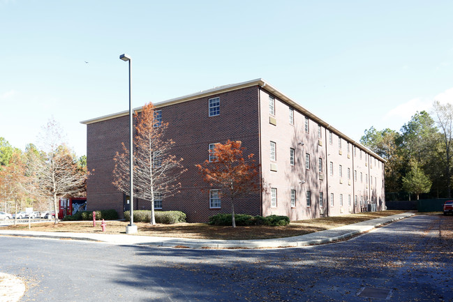 AHEPA 310 X Senior Apartments in Semmes, AL - Foto de edificio - Building Photo