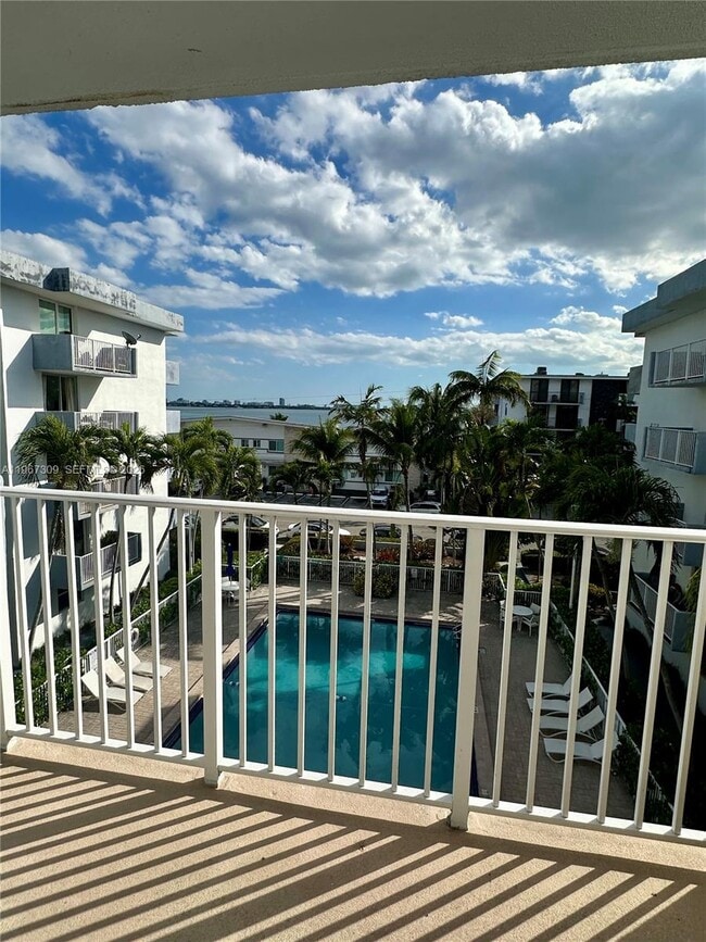 property at 1801 S Treasure Dr