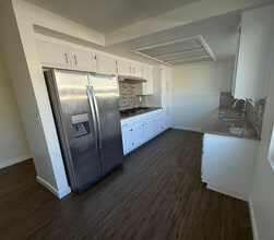 630 W 16th St, Unit 4 in San Pedro, CA - Building Photo - Building Photo