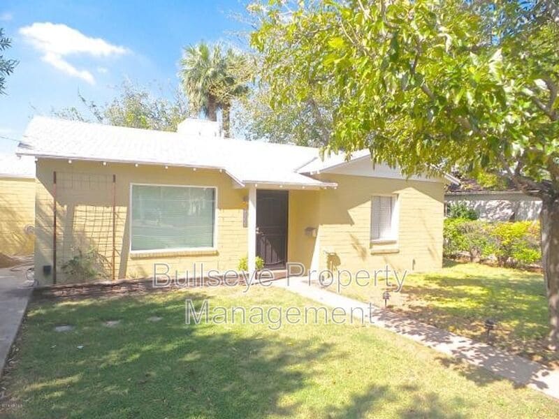 4204 N 20th St in Phoenix, AZ - Building Photo