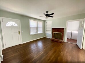 335 Nevada St in Columbia, SC - Foto de edificio - Building Photo