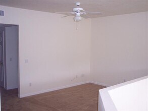 518 NW 50th Blvd in Gainesville, FL - Building Photo - Building Photo