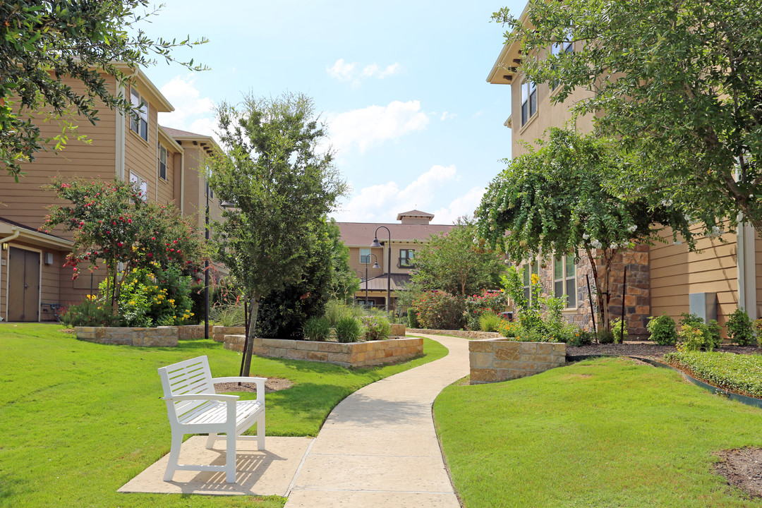 The Huntington at Buda - Senior in Buda, TX - Building Photo