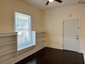 2007 10th St in Wichita Falls, TX - Building Photo - Building Photo