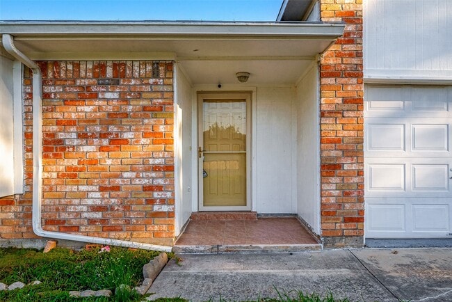 property at 3107 Sleepy Hollow Dr