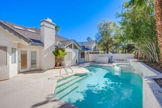 2929 Bridge Creek St in Las Vegas, NV - Foto de edificio - Building Photo