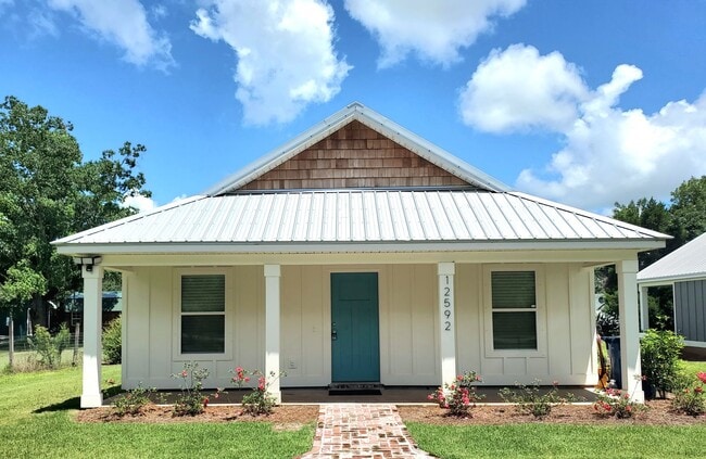 property at 12592 Dakota St