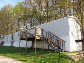 184 Crowder Rd in Madisonville, TN - Building Photo - Building Photo