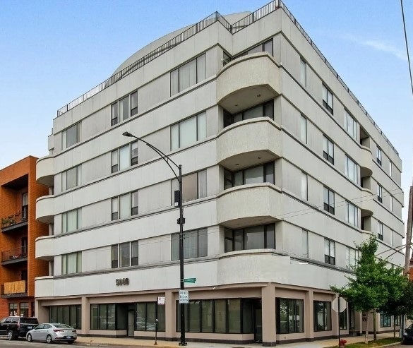 property at 4810 N Lavergne Ave