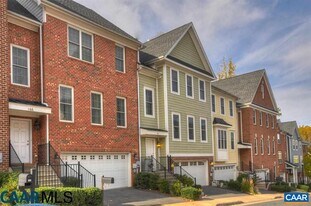 164 Brookwood Dr in Charlottesville, VA - Building Photo