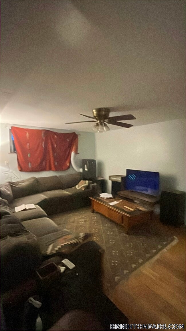 357 Faneuil St, Unit 4