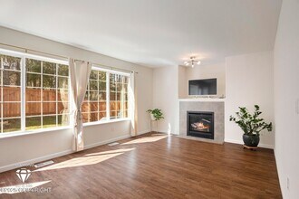 11476 Discovery Park Dr in Anchorage, AK - Building Photo - Building Photo