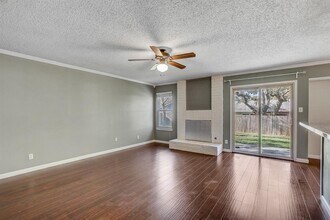 7804 Wycombe Dr in Austin, TX - Building Photo - Building Photo