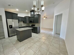 8565 E 41st Pl in Yuma, AZ - Building Photo - Building Photo