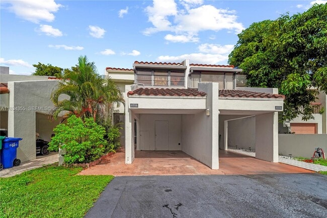 property at 6556 Racquet Club Dr