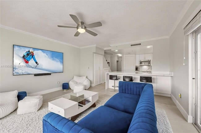 300 Euclid Ave, Unit 206 in Miami Beach, FL - Building Photo - Building Photo