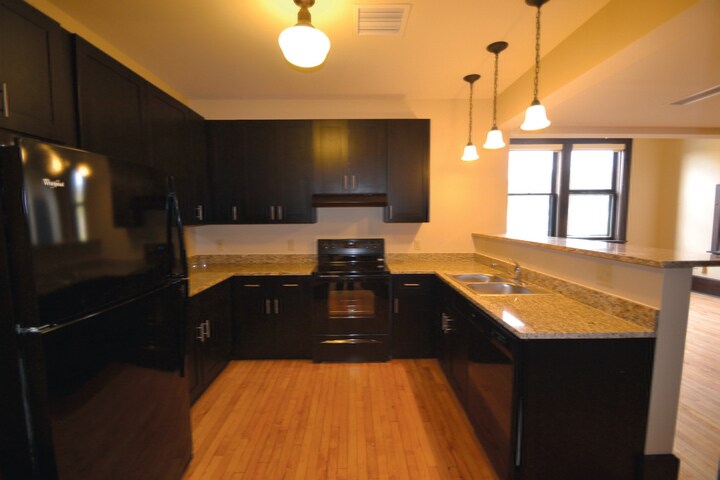 St. Patrick's Lofts in Syracuse, NY - Foto de edificio