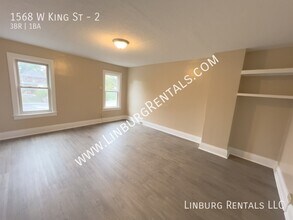 1568 W King St in West York, PA - Building Photo - Building Photo