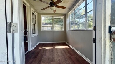 2047 W 16th St in Jacksonville, FL - Building Photo - Building Photo
