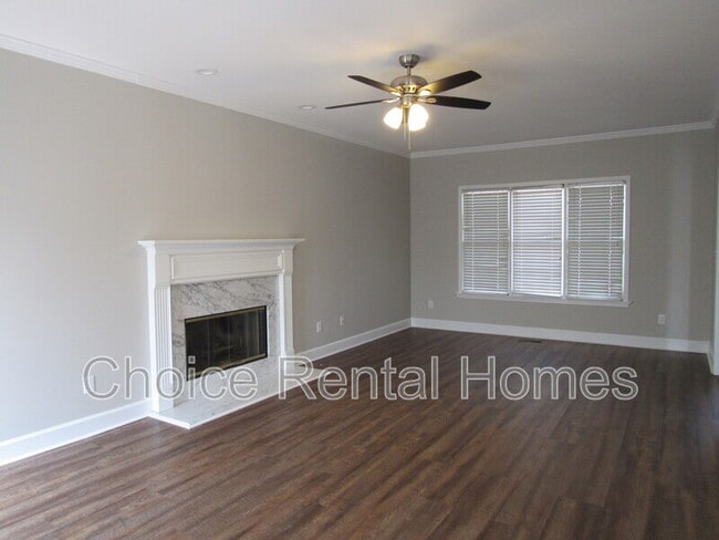 property at 1843 Russet Woods Ln