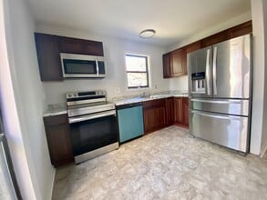 5805 Dockridge Ct in Fayetteville, NC - Building Photo - Building Photo