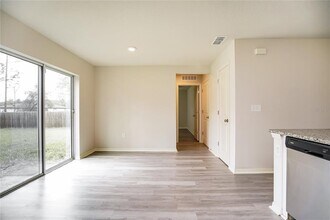 2922 W Higgins Pl in Citrus Springs, FL - Building Photo - Building Photo