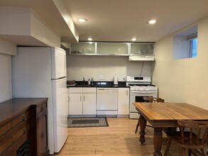 246 Mason Ter, Unit #1 in Brookline, MA - Building Photo - Building Photo