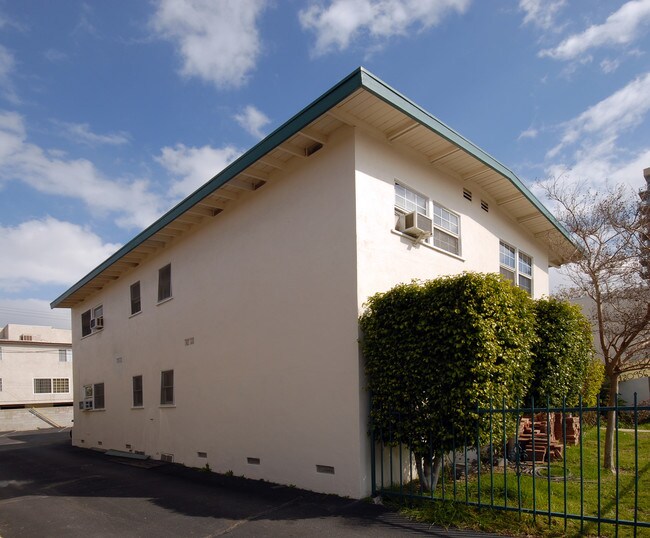 Cumpston Apartments in North Hollywood, CA - Building Photo - Building Photo