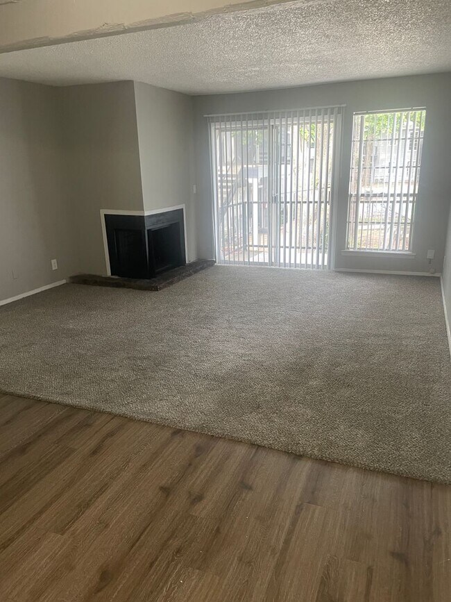 property at 2401 E 55th Pl