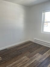 17 Knoxville Ct in Groton, CT - Foto de edificio - Building Photo