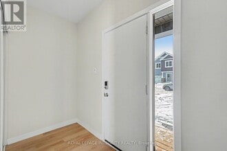 433 Mortar Ter in Ottawa, ON - Building Photo - Building Photo