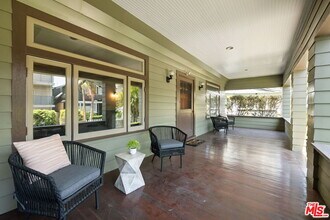 21 Park Ave in Los Angeles, CA - Building Photo - Building Photo