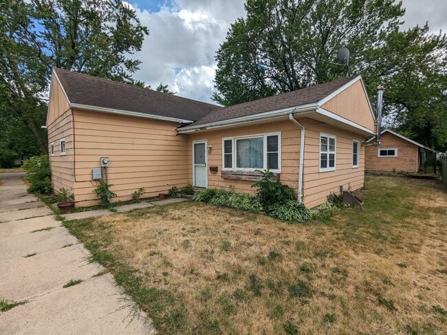 property at 603 13th St NE
