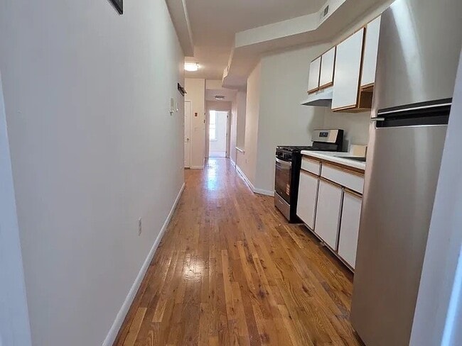 530 Monroe St in Hoboken, NJ - Building Photo - Building Photo