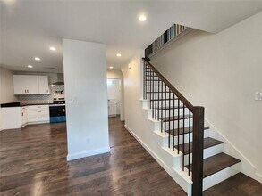 1713 Stonewall St in Greenville, TX - Building Photo - Building Photo