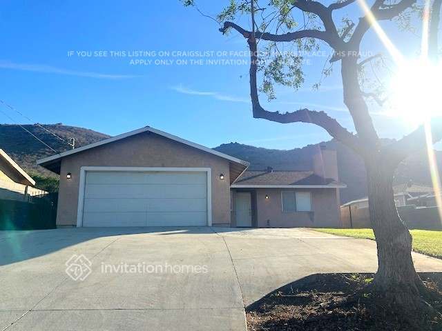 11125 Arlington Ave in Riverside, CA - Building Photo - Building Photo