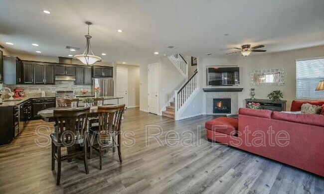 213 Alta St in Brentwood, CA - Building Photo - Building Photo